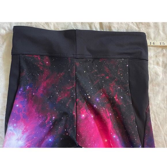BlackMilk Galaxy Combat Crop Leggings | Horse Head Nebula Print, BNWT, Size M - Picture 5 of 12
